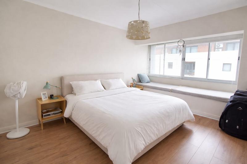 1 Bedroom Property for Sale in Green Point Western Cape